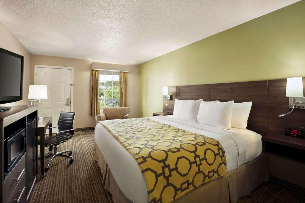 Baymont By Wyndham Kingsland Hotel Ruang foto