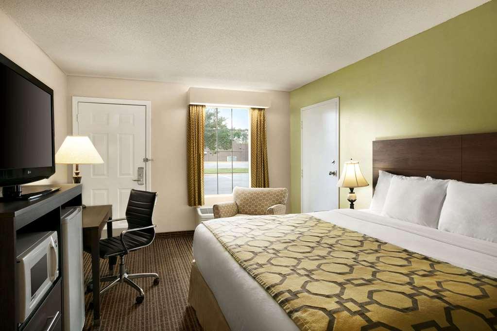 Baymont By Wyndham Kingsland Hotel Ruang foto