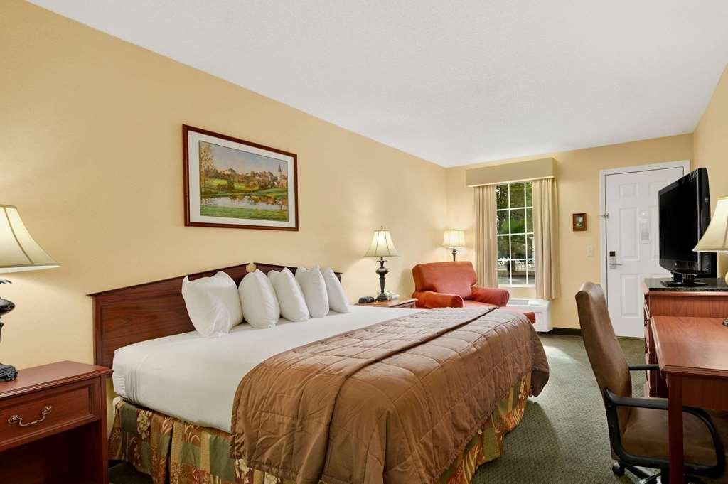 Baymont By Wyndham Kingsland Hotel Ruang foto